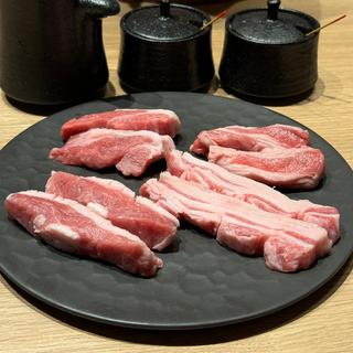 イチボ、バラ、ロース2種(金山成吉思汗)