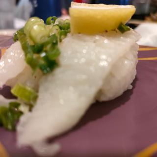 炙りえんがわ(魚屋路 秋川店)