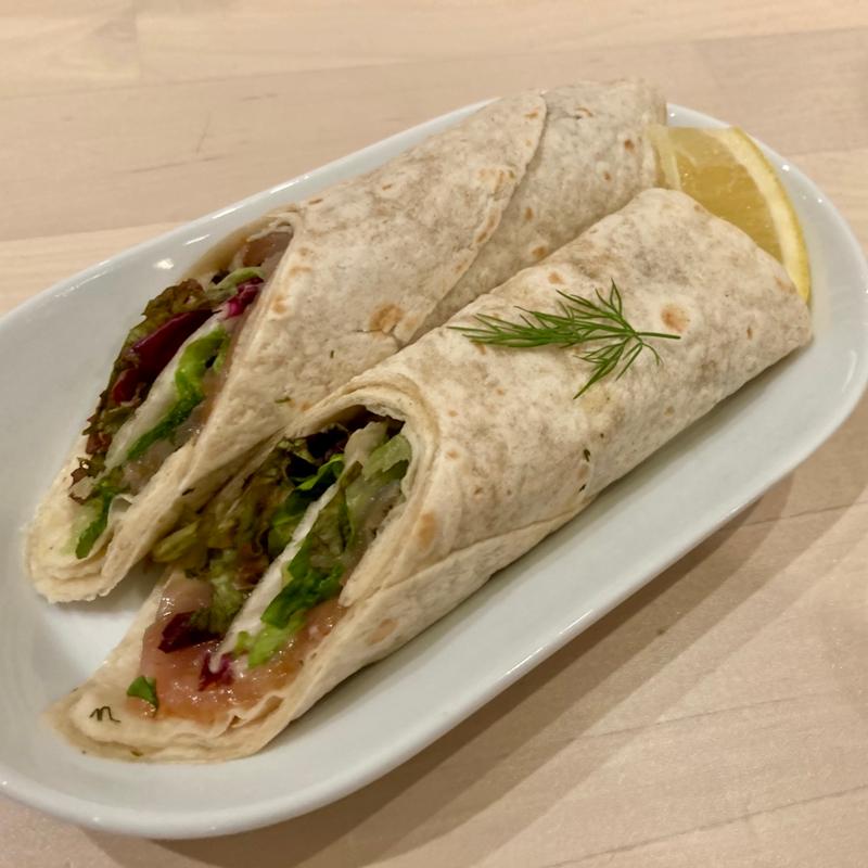 サーモンラップサンド(IKEAレストラン 新三郷店)