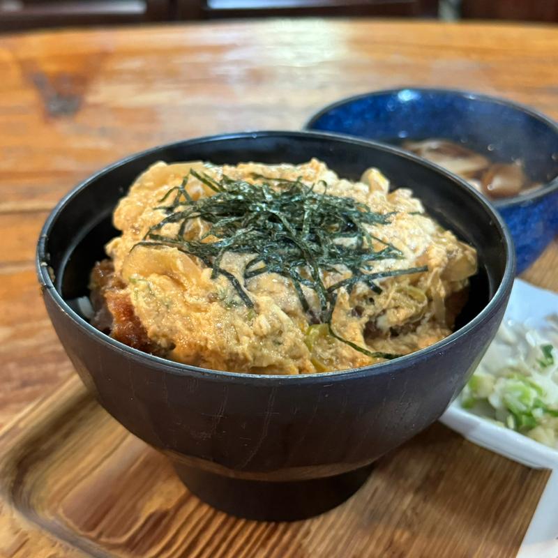 かつ丼(三芳屋)