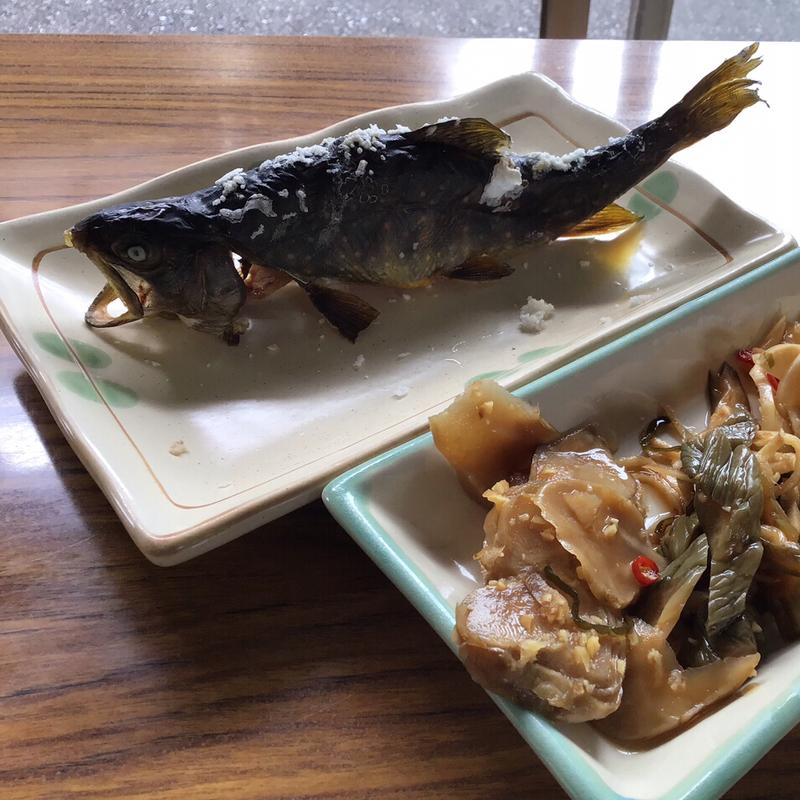 いわないの塩焼き(峠のイワナ屋 )