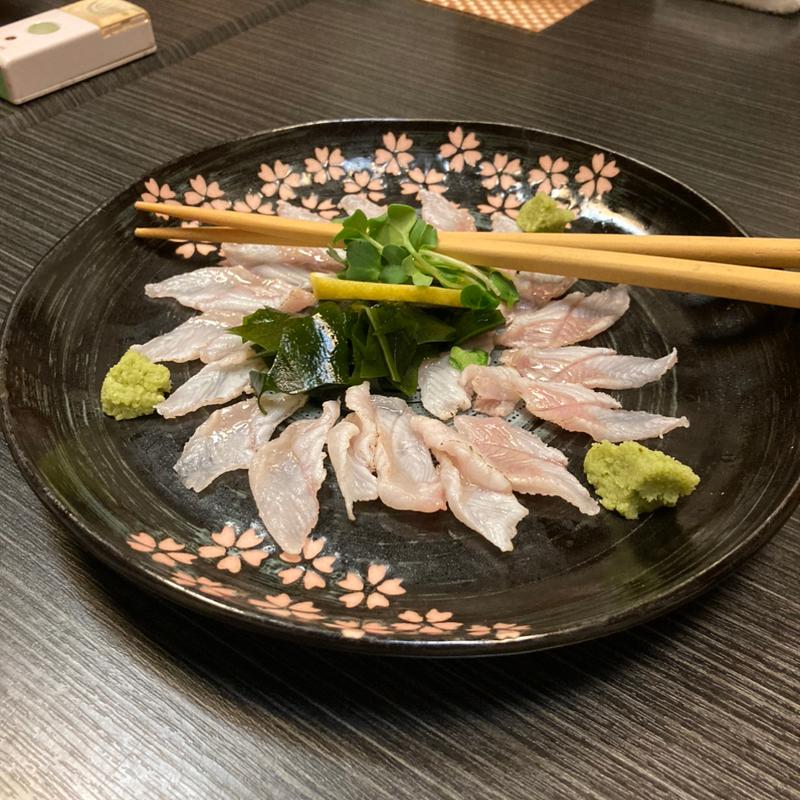 穴子刺し(瀬戸内料理 雑草庵 瀬戸)