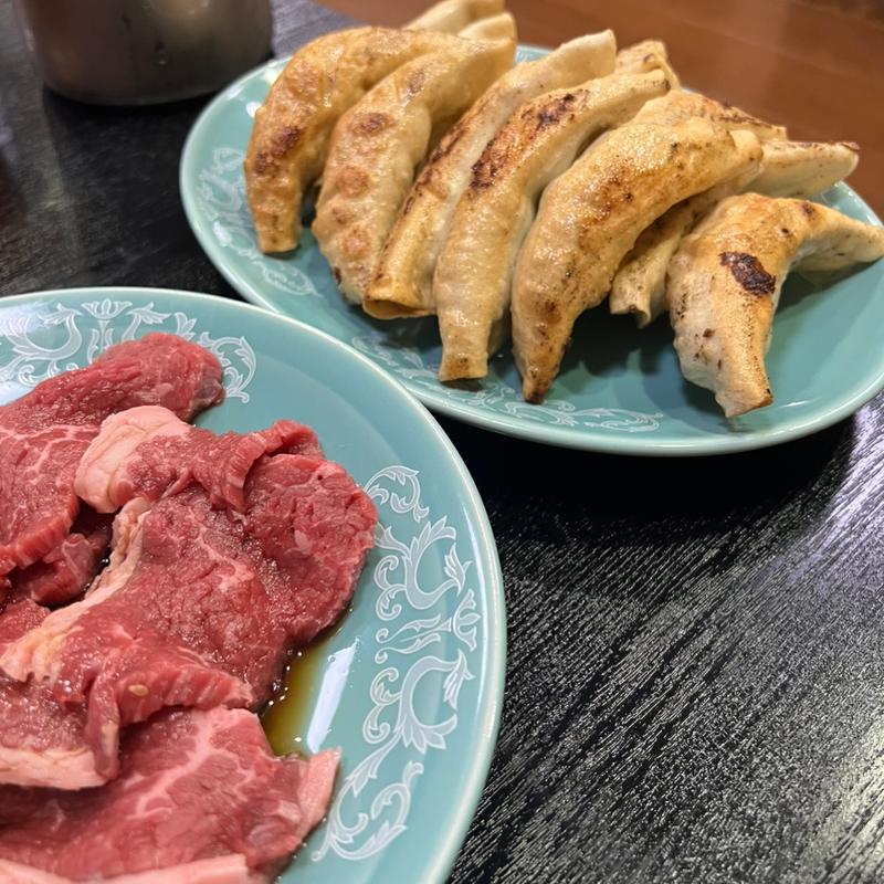 焼肉と餃子の食べ放題(芳蘭 )