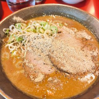 カレーラーメン(ラーメン赤組城見町店)