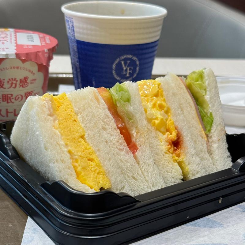 2種のたまごと野菜のサンドイッチ(VIE DE FRANCE 金山店)