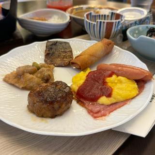 朝食