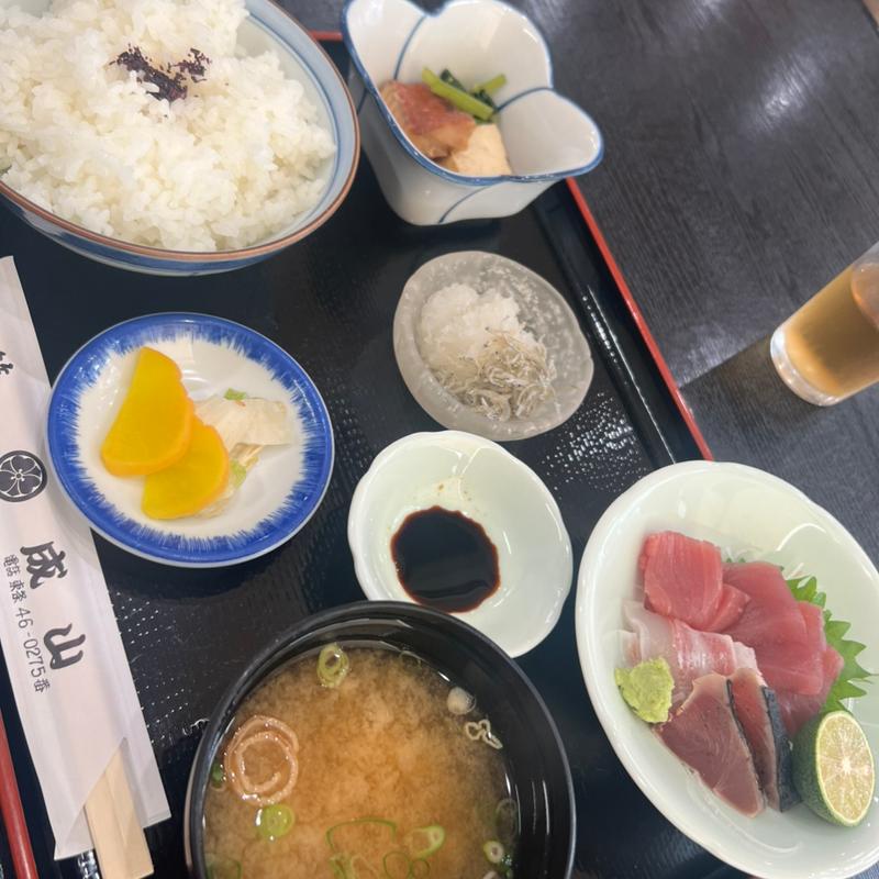 刺身定食(お食事処　成山 （ナルヤマ）)