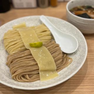 合盛りつけ麺(麺や麦ゑ紋（ムギエモン）)