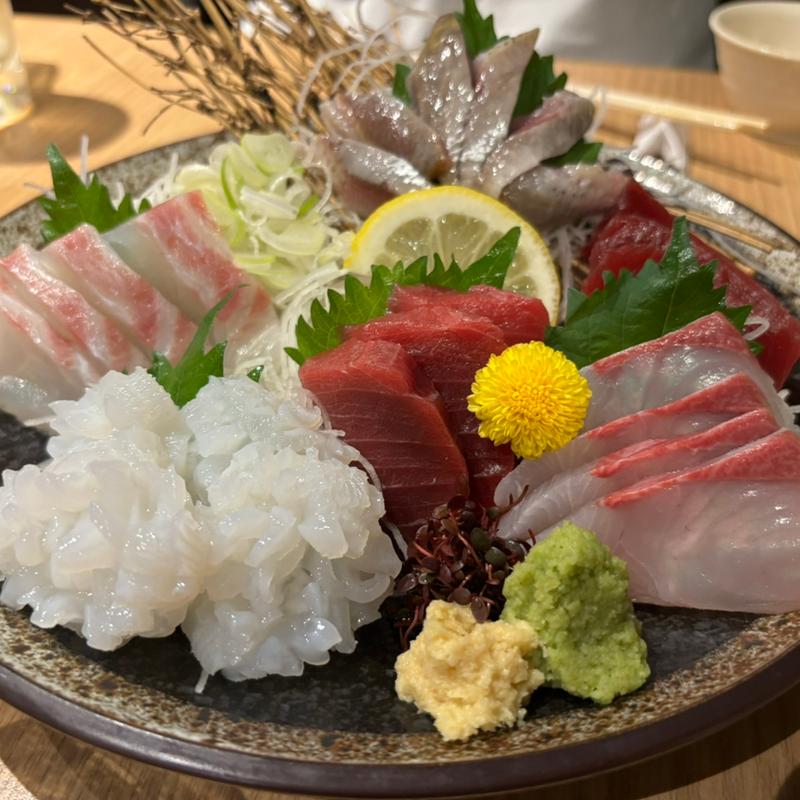 刺身盛り5点盛り(どすこい四文屋)