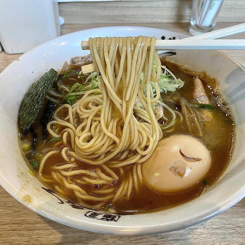 和歌山ラーメン(麺屋丈六 キーノ和歌山)