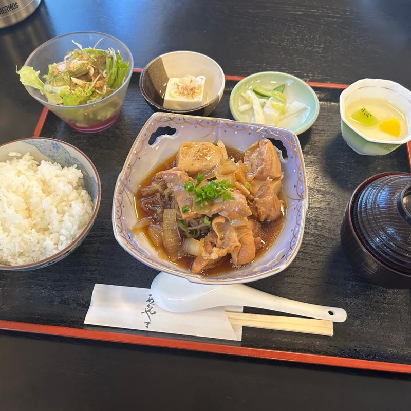 鶏すき定食　日替り(和食あおやま)