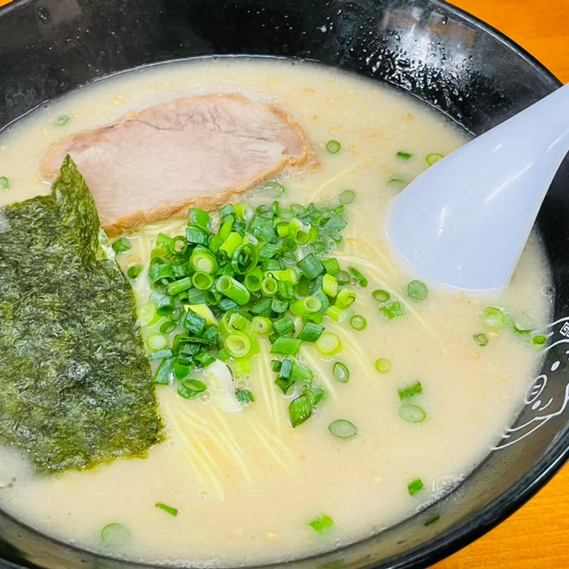 ラーメン(長浜や 日暮里店 )