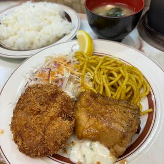 白身魚のバターソテーとメンチカツセット(洋包丁 高田馬場店)