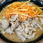 もつネギ味噌ラーメン(らーめん まるとも)