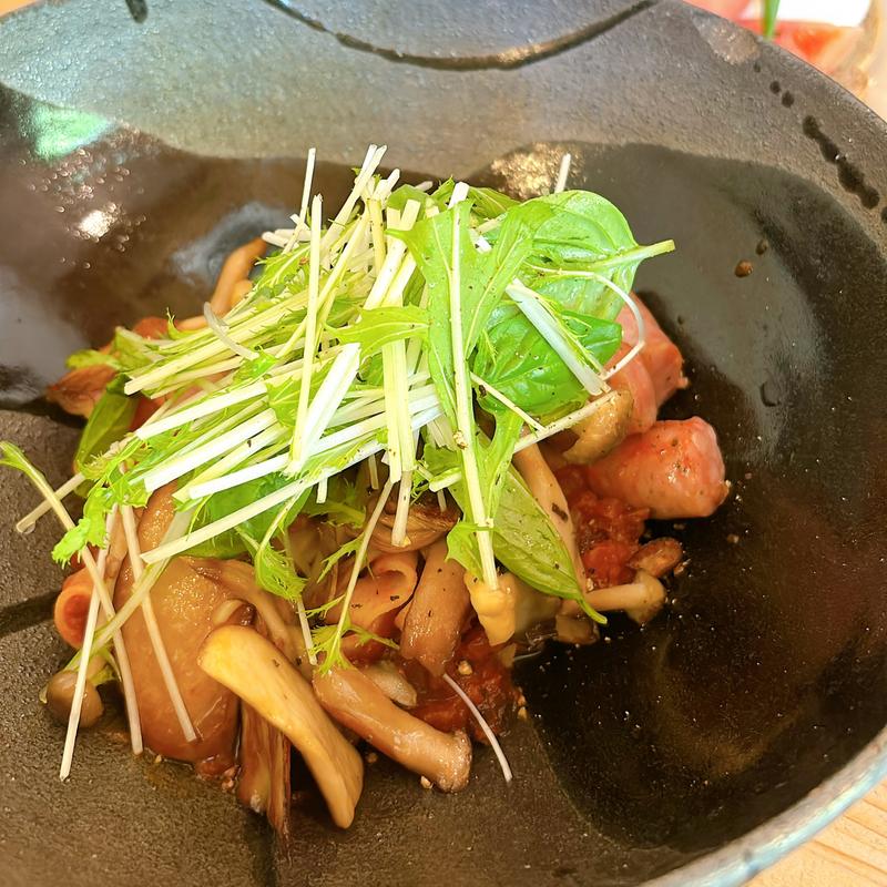 パスタ（きのことハーブソーセージのミートソース）(カフェドミーミ（Café de mimi）)