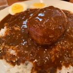 ハンバーグカレー+ゆで玉子