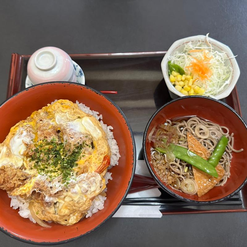 (とんかつ屋 金太郎)