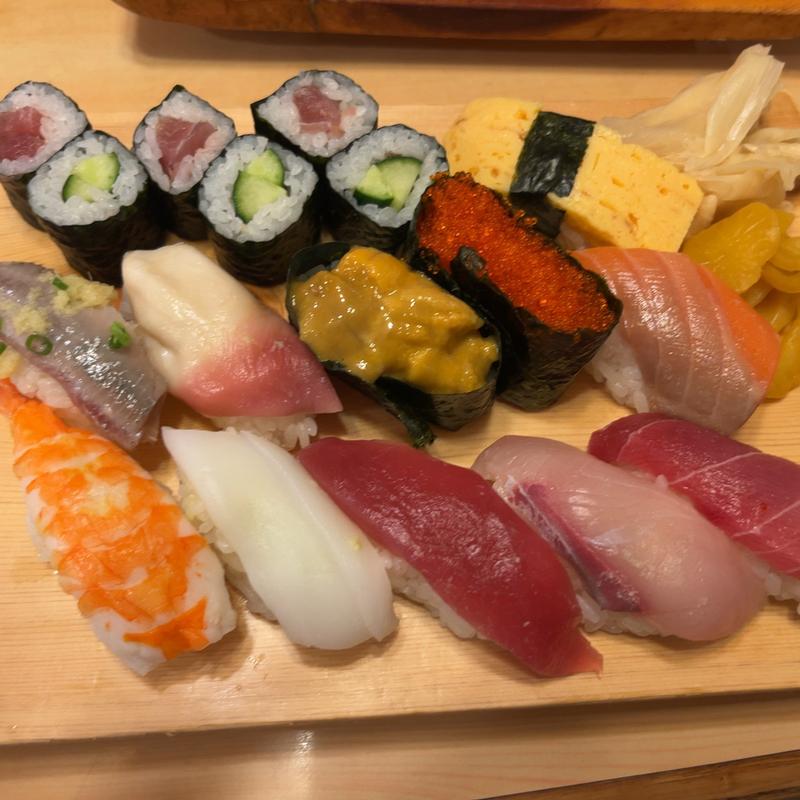 上寿司(一人前半)(魚がし寿司 板橋店)