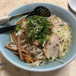 納豆ラーメン(中華居酒屋 平家)