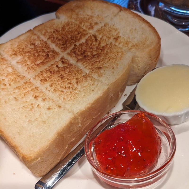 バタートースト(炭火焼珈琲 蔵)