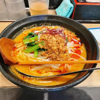 白胡麻担々麺(麺や 蓮と凜 （メンヤ レントリン）)