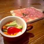 彩野菜のピクルス＆ハムの盛り合わせ