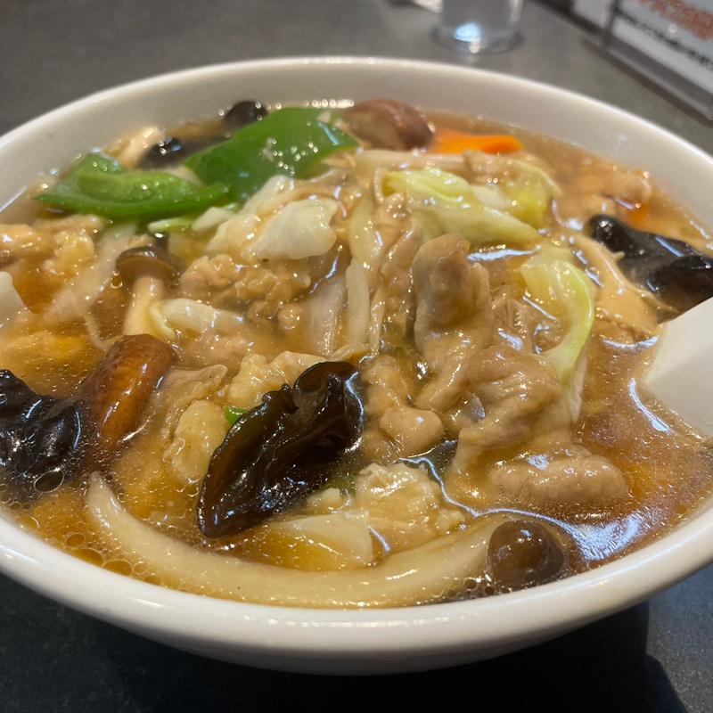 広東麺(神田餃子屋 本店 （カンダギョウザヤ）)