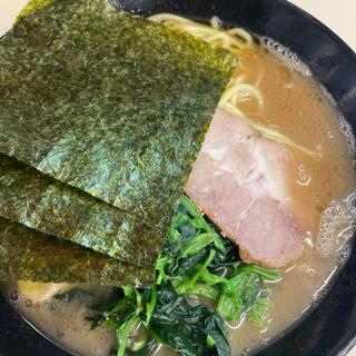 ラーメン並(武蔵家 千葉本店)