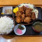 竜田揚げ定食(鳥栄 )