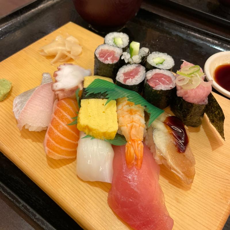 にぎり寿司1.5人前(お食事処 あおい亭 )