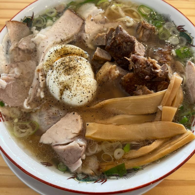 チャーシューメン(ヨッチャンラーメン)