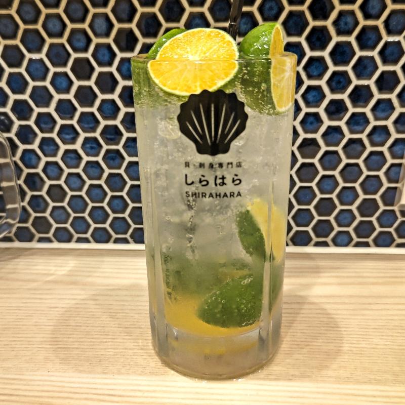 摘果みかんサワー(貝・海苔巻き 野毛しらはら)