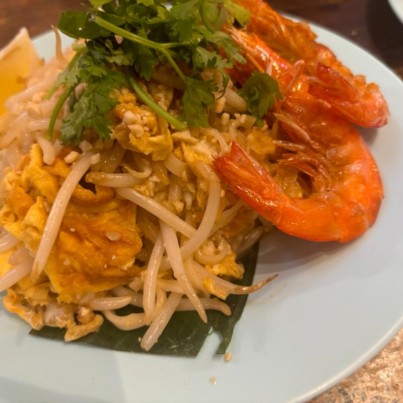 パッタイ(東南アジア屋台 アガリコ食堂)