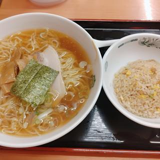 中華そば＋半チャーハンセット(日高屋 京急蒲田駅前店)