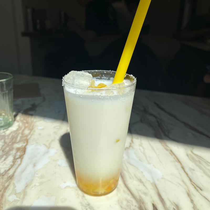 塩レモンラッシー(三燈舎)