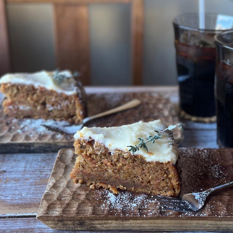 キャロットケーキ(カフェ・サンクチュアリ （Cafe Sanctuary）)