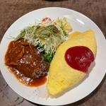 ハンバーグオムライス