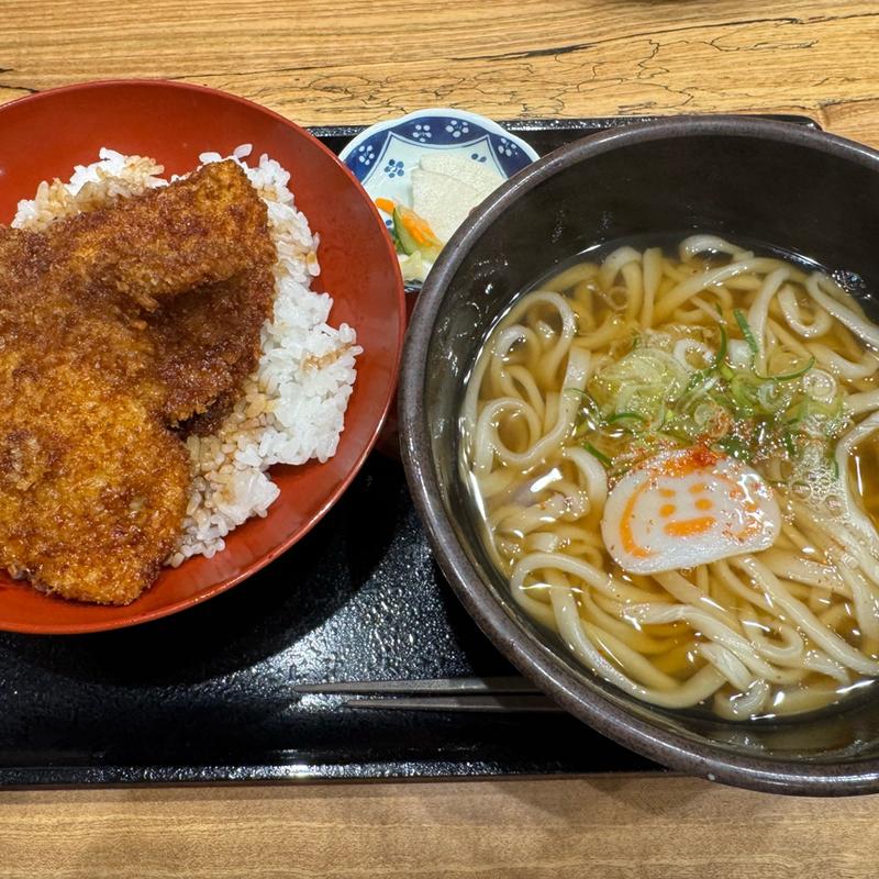 ソースカツ丼うどんセット(保田家 つるつる庵 （ほたや つるつるあん）)