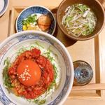 トロタクユッケ丼(個室焼肉 喰切じろう 袋町店)