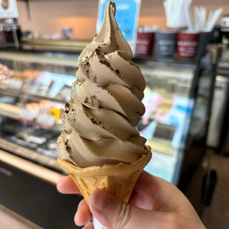 コーヒーソフトクリーム(函館美鈴珈琲)