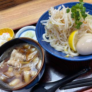 肉汁うどん　大盛り(武蔵庵)