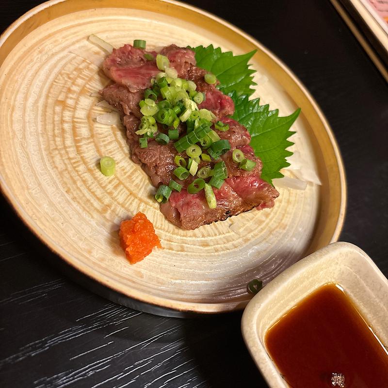 お通しの牛丼(串ひろ )