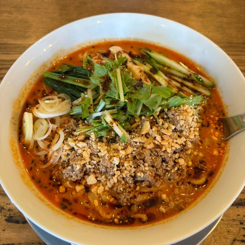 冷やし坦々麺(手打ちラーメン谷家)