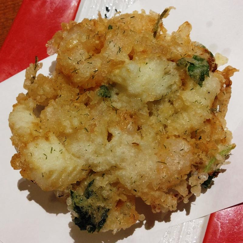 海老とイカのかき揚げ(蕎麦居酒屋　高田屋　川崎)