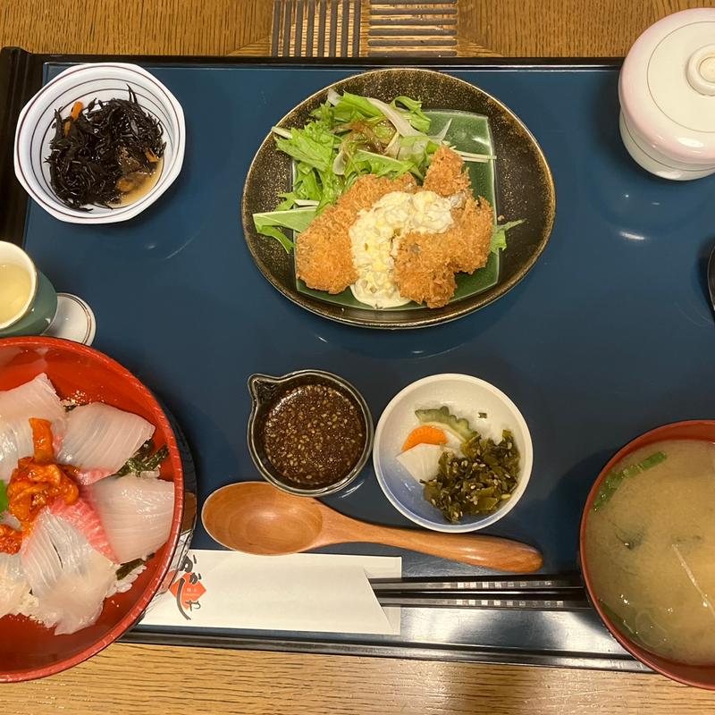 日替わり海鮮丼定食(馳走かかしや)
