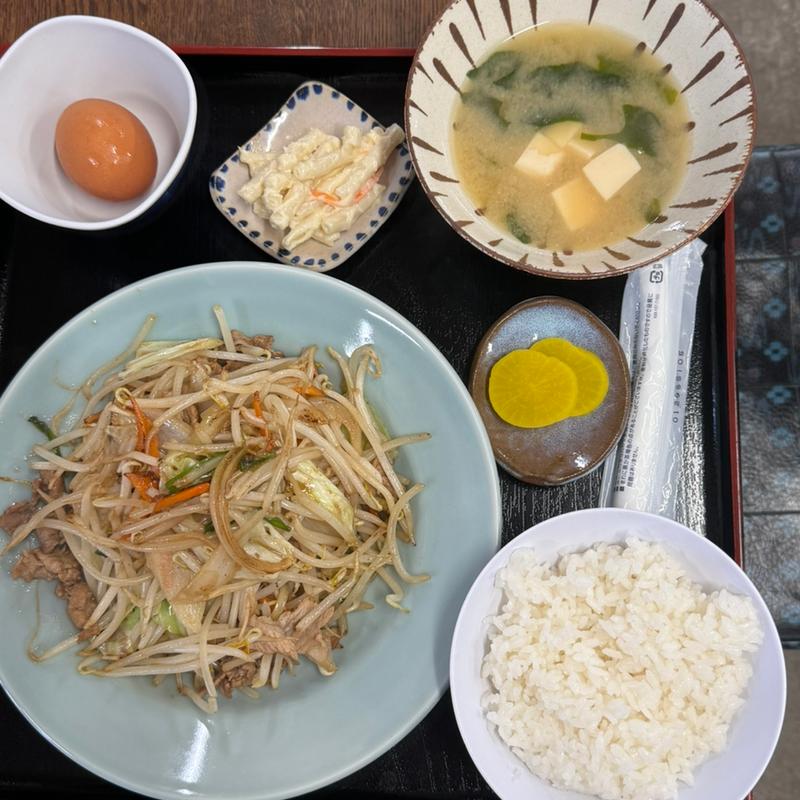 肉野菜炒め定食(秀乃屋)