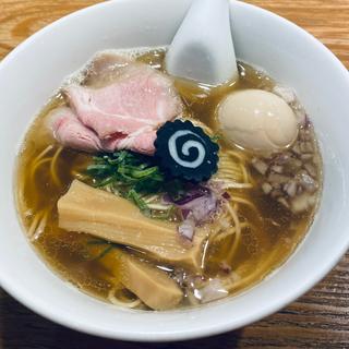 味玉炭火焼鯵煮干そば(らぁ麺 はやし田 多摩センター店)