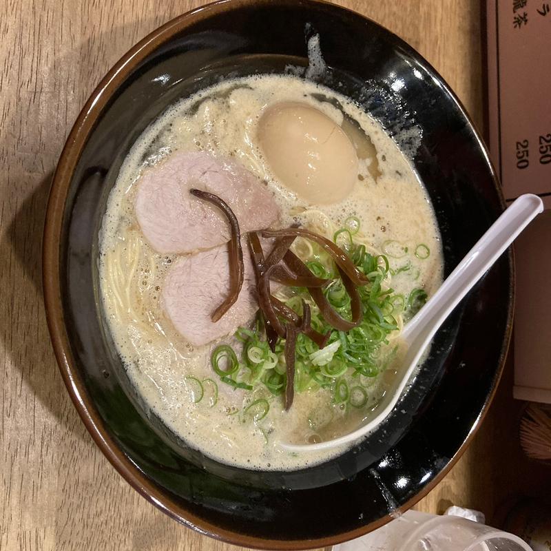 (博多ラーメン みちまる)