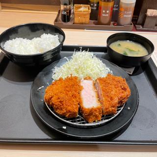 極厚ロースかつ定食(松のや ル・シーニュ府中店)