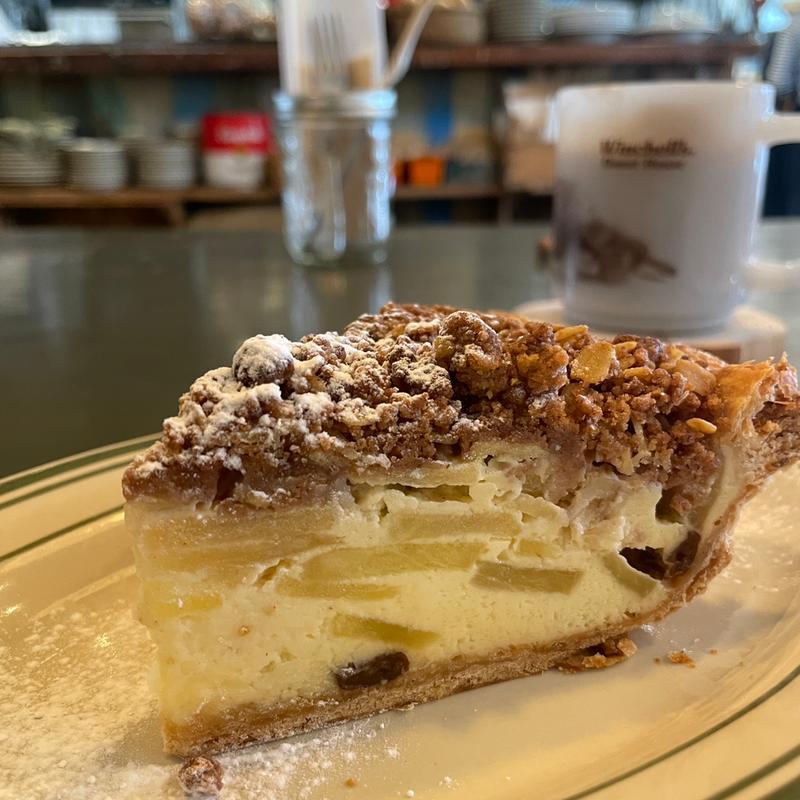 アップルカスタードパイ(DAKOTA ・RUSTIC TABLE・)